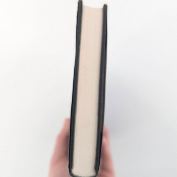 Thief of Souls First Edition Book Signed Neal Shusterman - Picture 7 of 8